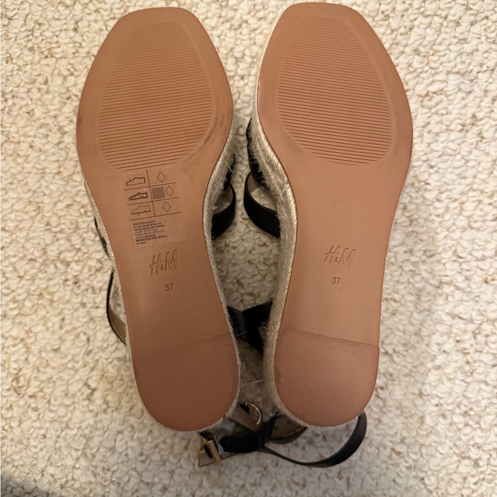 Wedge Sandals - Picture 2 of 4